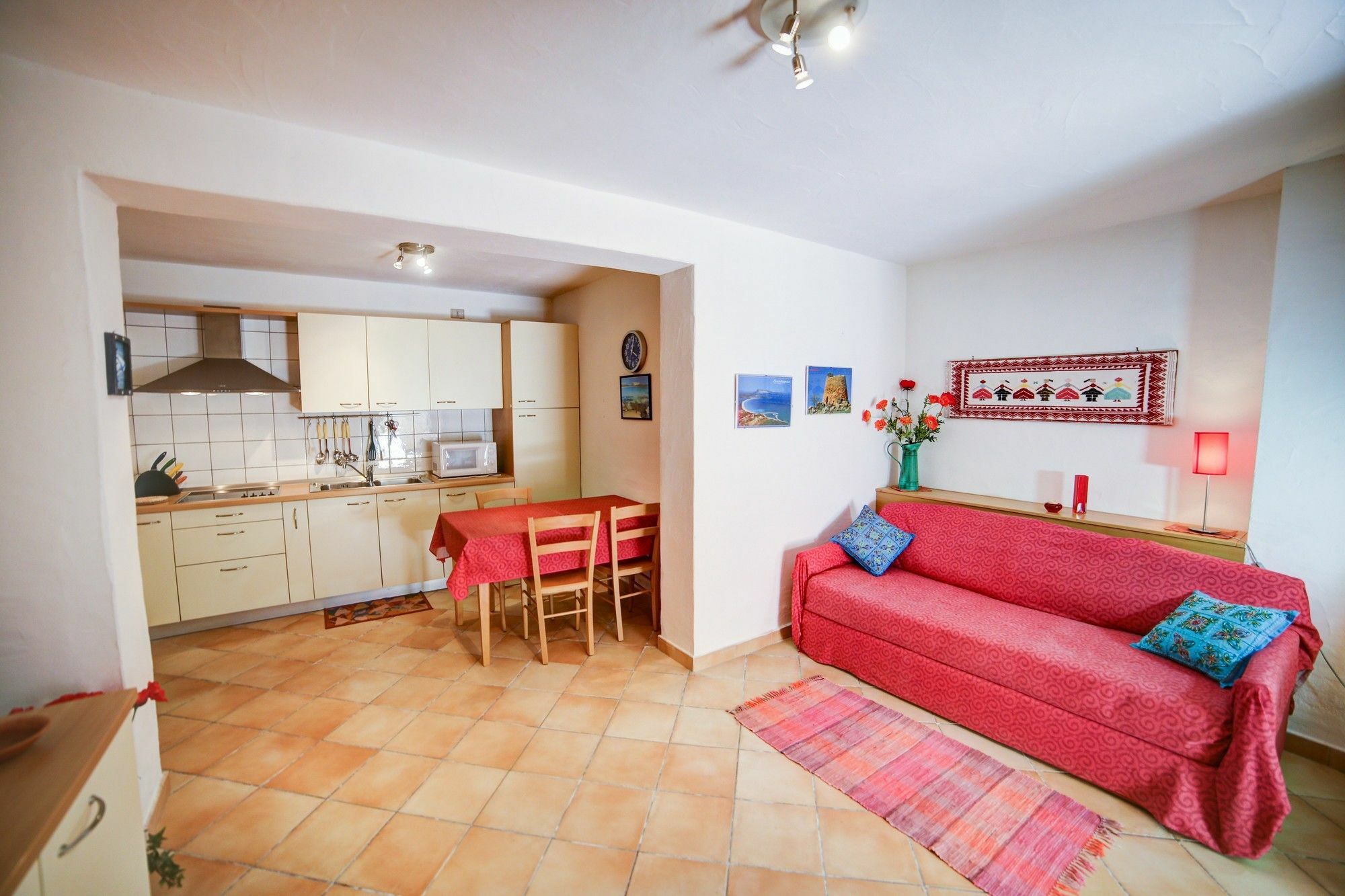 Delia Apartments San Teodoro  Buitenkant foto